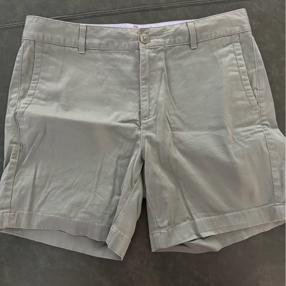 LLBean favorite fit shorts size 10